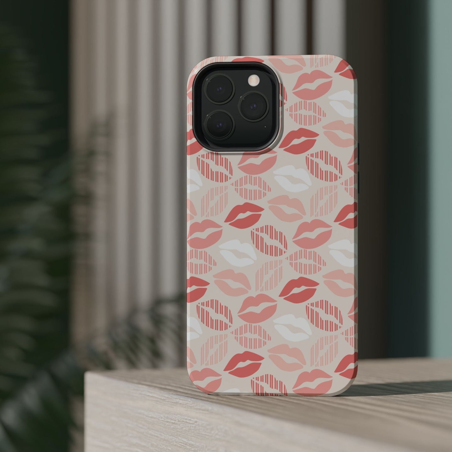 Kiss of Love MagSafe iPhone Case - BOGO Cases