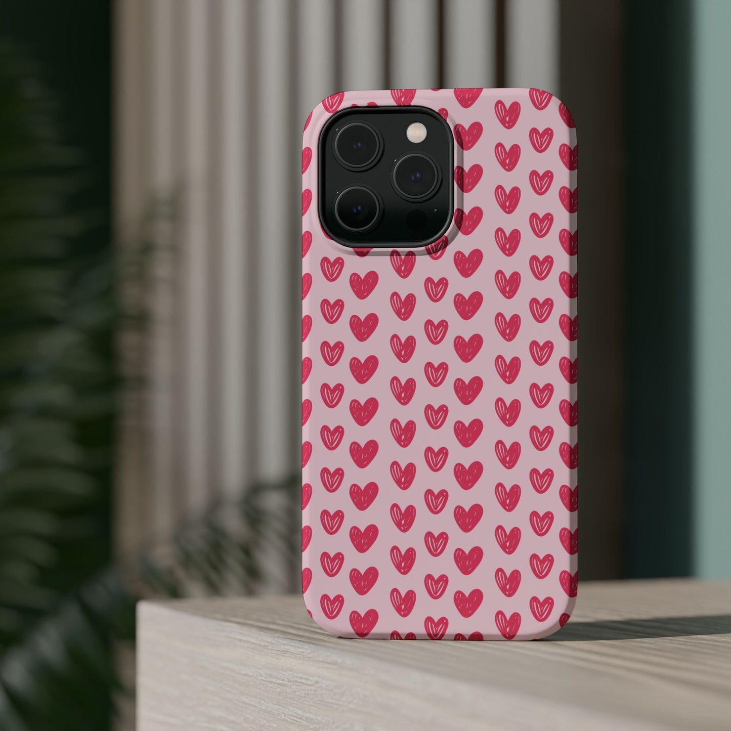 Pink Sketched Hearts – MagSafe Case - BOGO Cases
