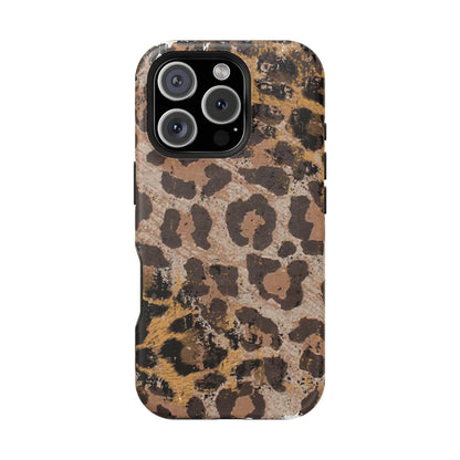 Vintage Distressed Leopard Print - MagSafe iPhone Series Case