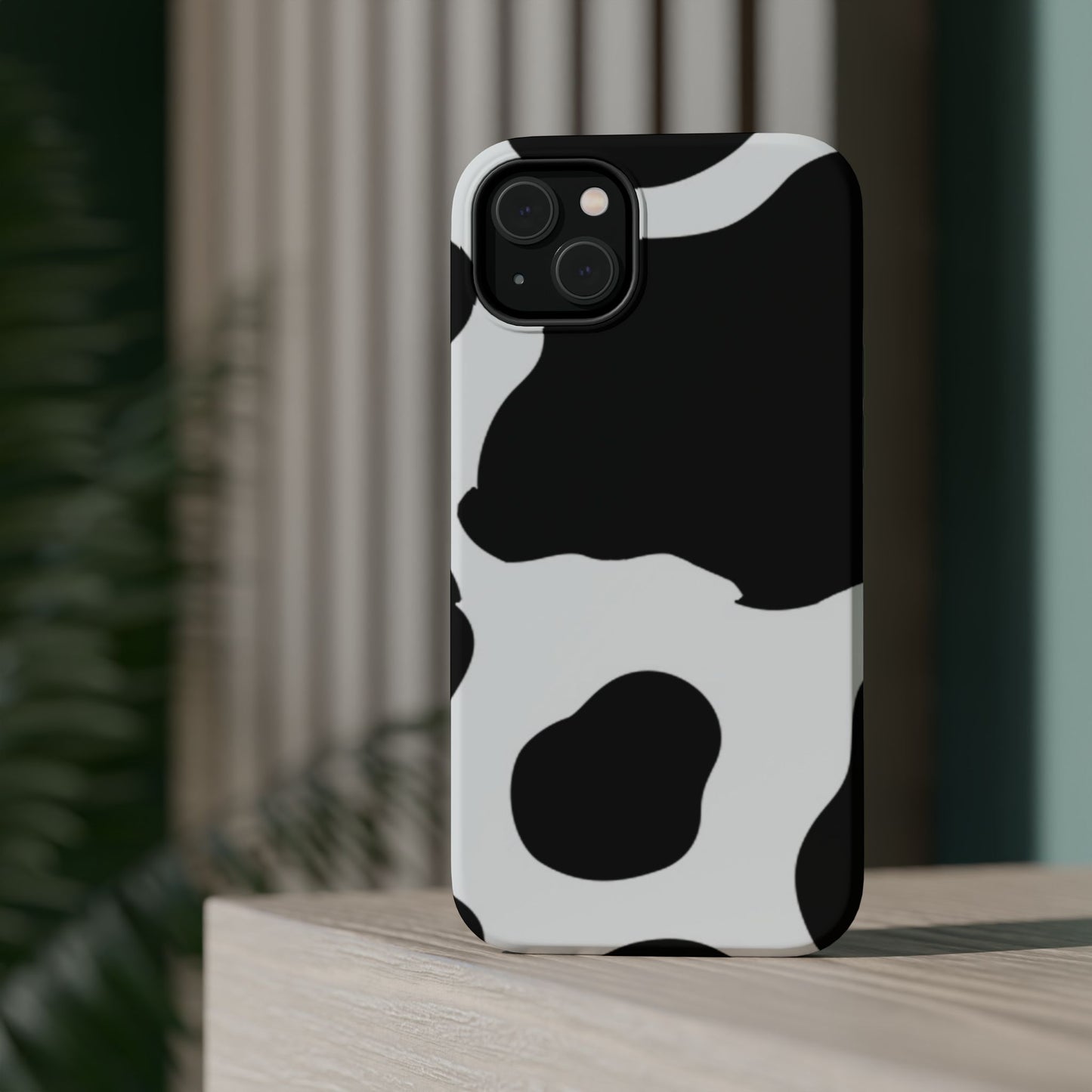 Bold Black and White Cow Print Tough MagSafe iPhone Case – Modern Animal Pattern with Dual-Layer Protection