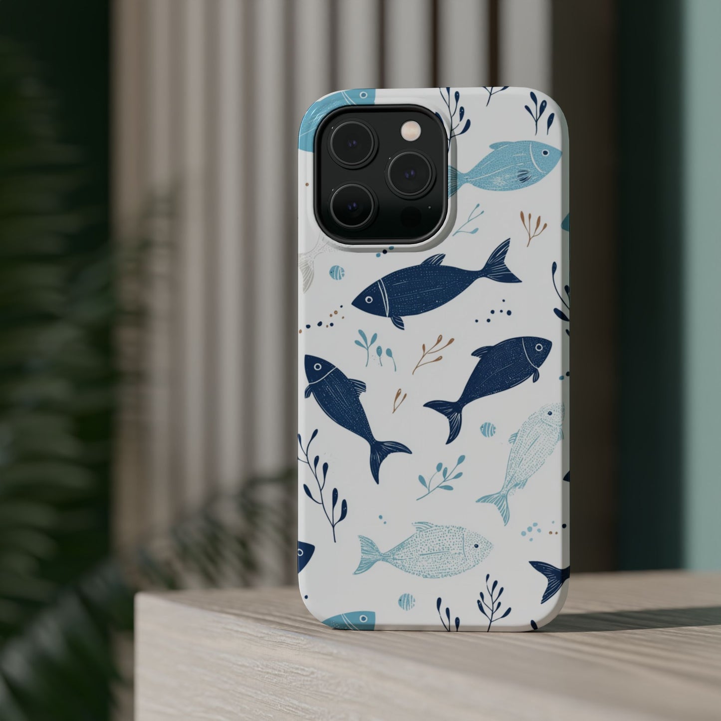 Oceanic Blue Fish Pattern - MagSafe iPhone Series Case