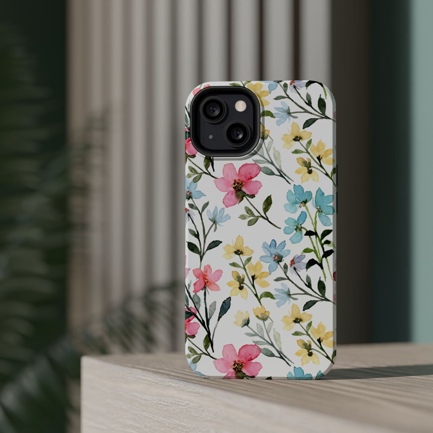 Watercolor Floral Bliss – MagSafe Case with Pastel Flower Design