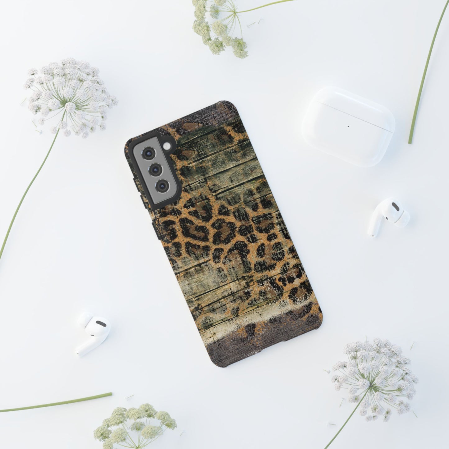 Rustic Wood and Leopard Print Tough Samsung Galaxy Case – Distressed Western Design with Dual-Layer Protection