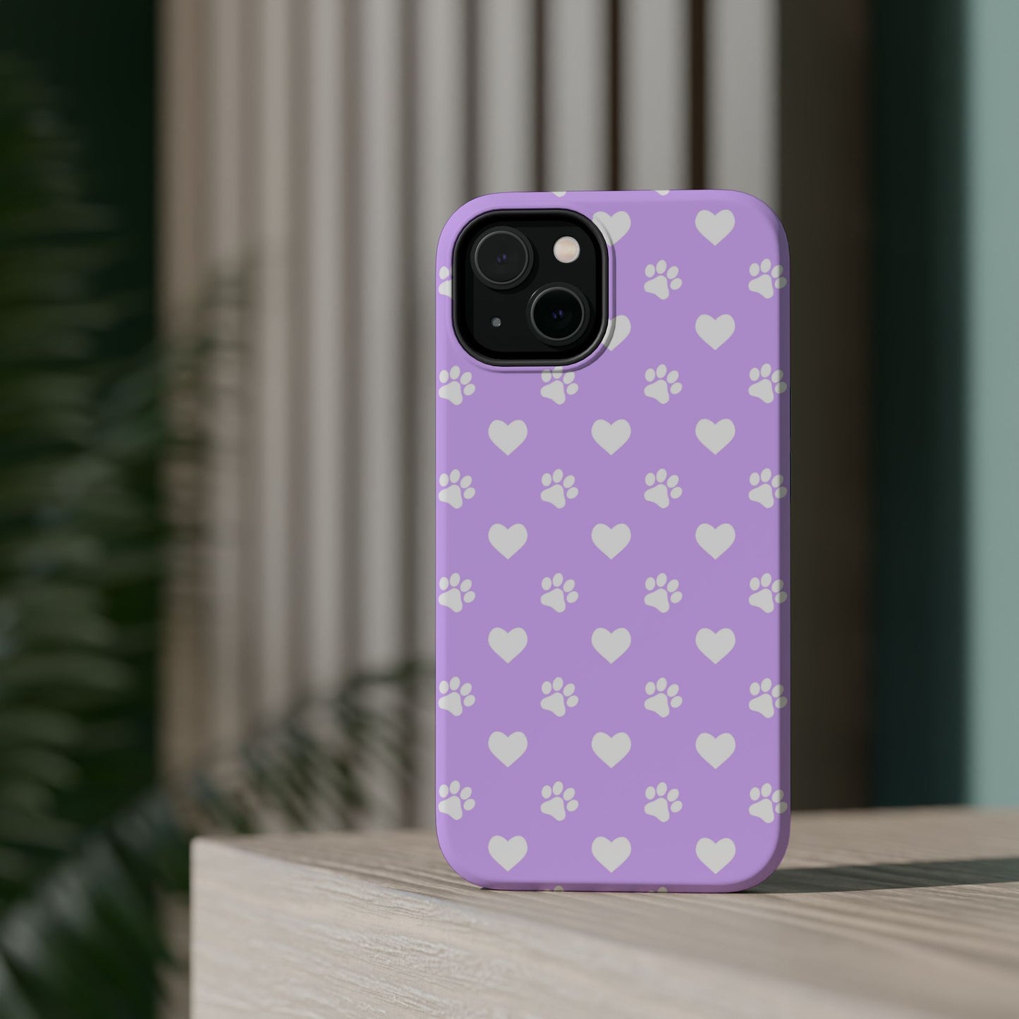 Lilac Paw Prints & Hearts – MagSafe iPhone Case