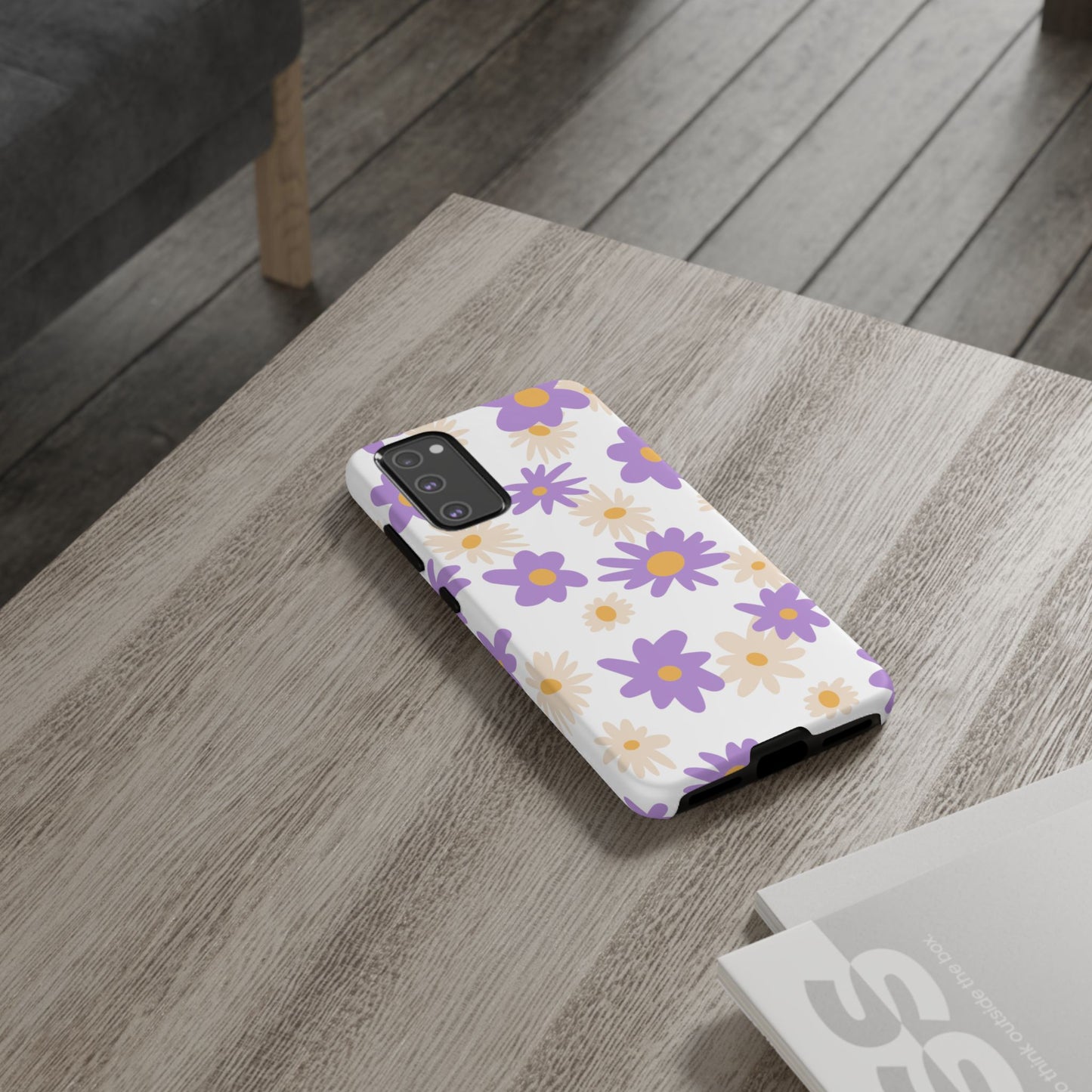 Retro Daisy Flower Samsung Galaxy Case – Pastel Purple & Cream Floral Design with Matte Finish