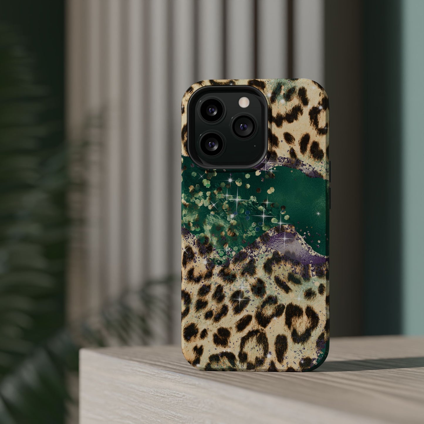 Emerald Glitter Leopard Print - MagSafe iPhone Series Case