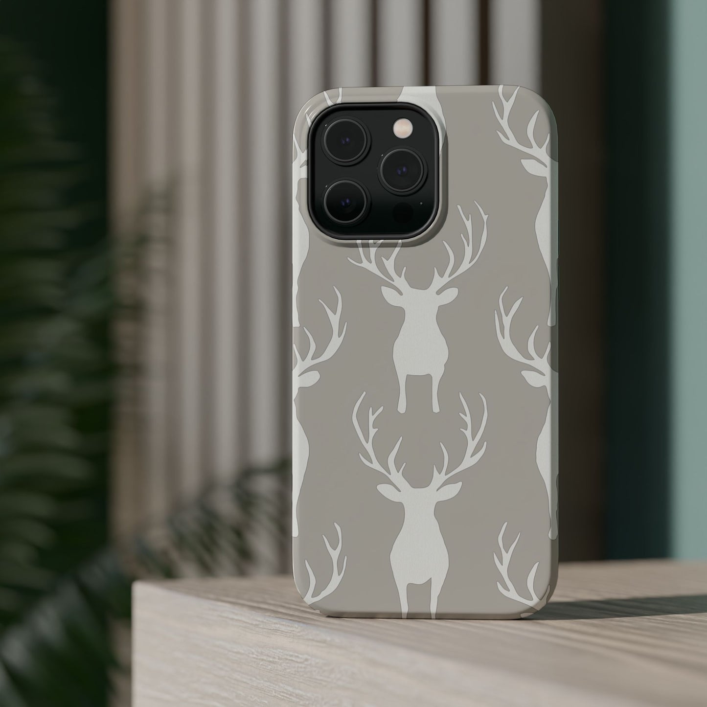 Minimalist Deer Silhouette MagSafe Pattern – iPhone Series Case