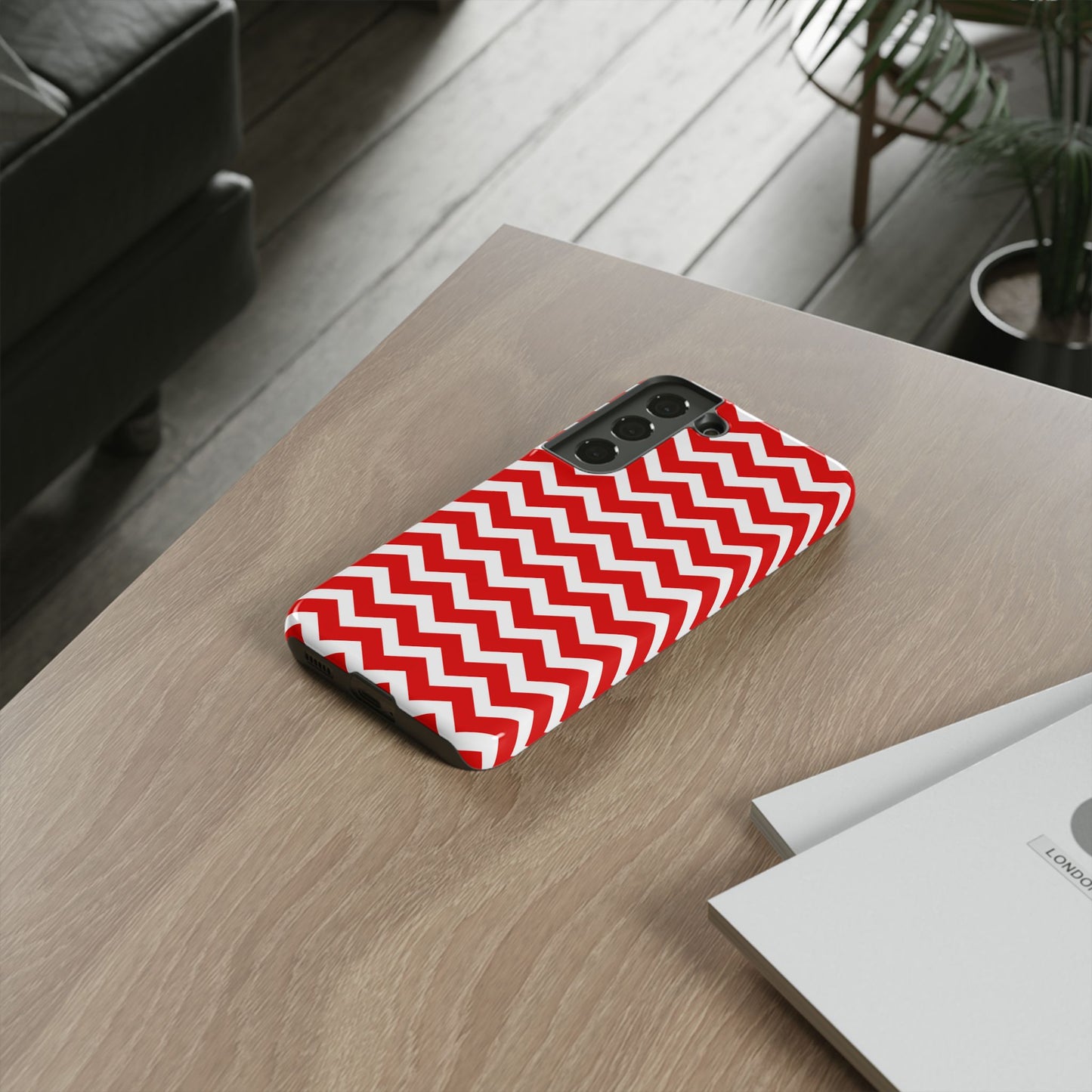 Bold Red & White Chevron – Modern Geometric Samsung Galaxy Case