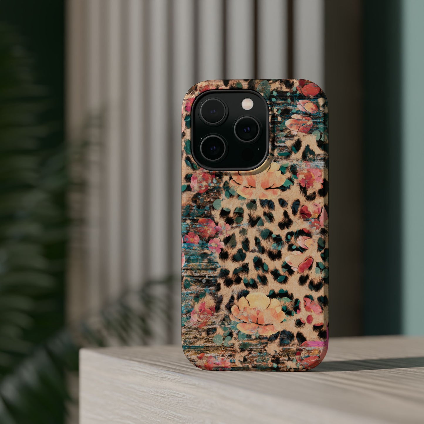 Rustic Floral Leopard - MagSafe iPhone Series Case