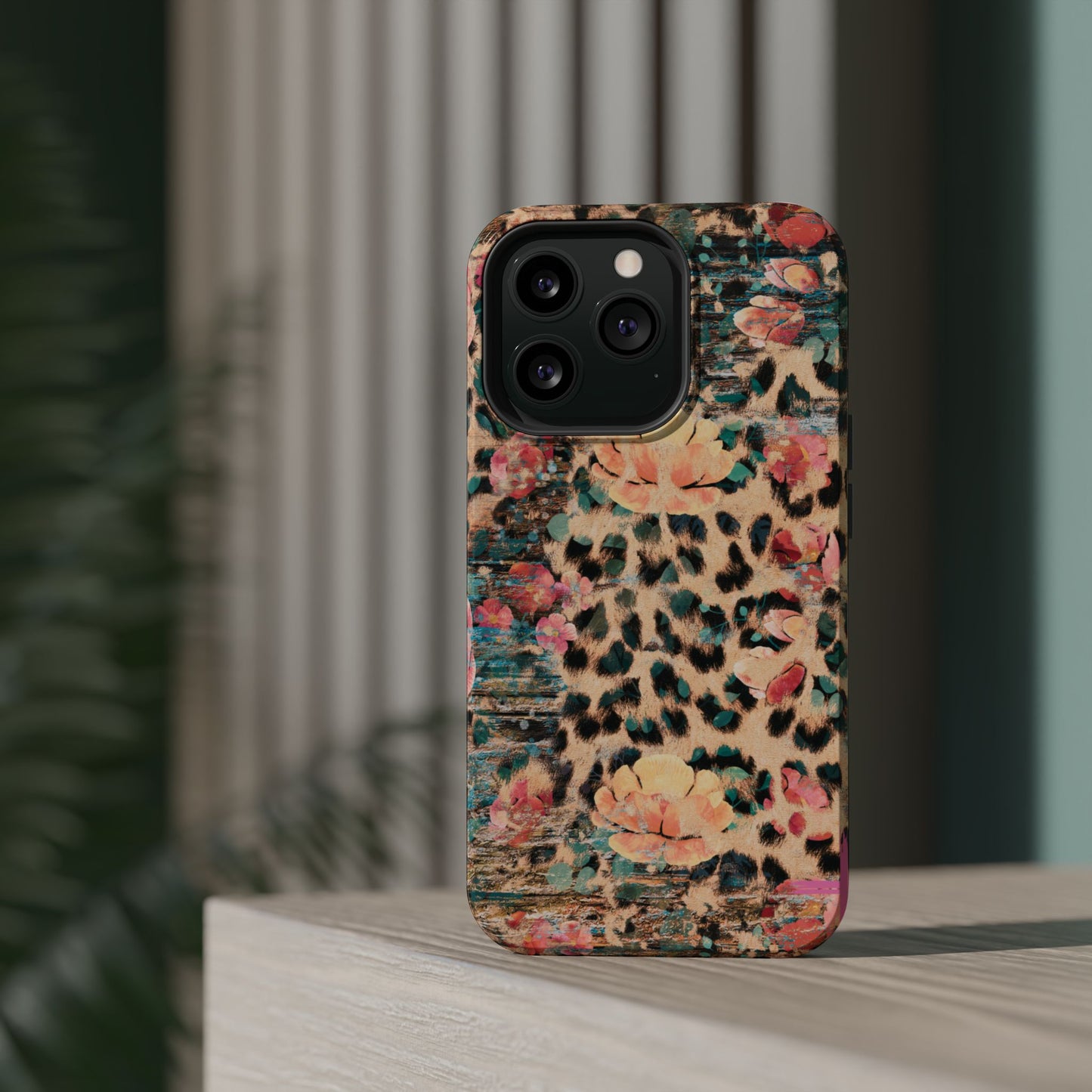 Rustic Floral Leopard - MagSafe iPhone Series Case