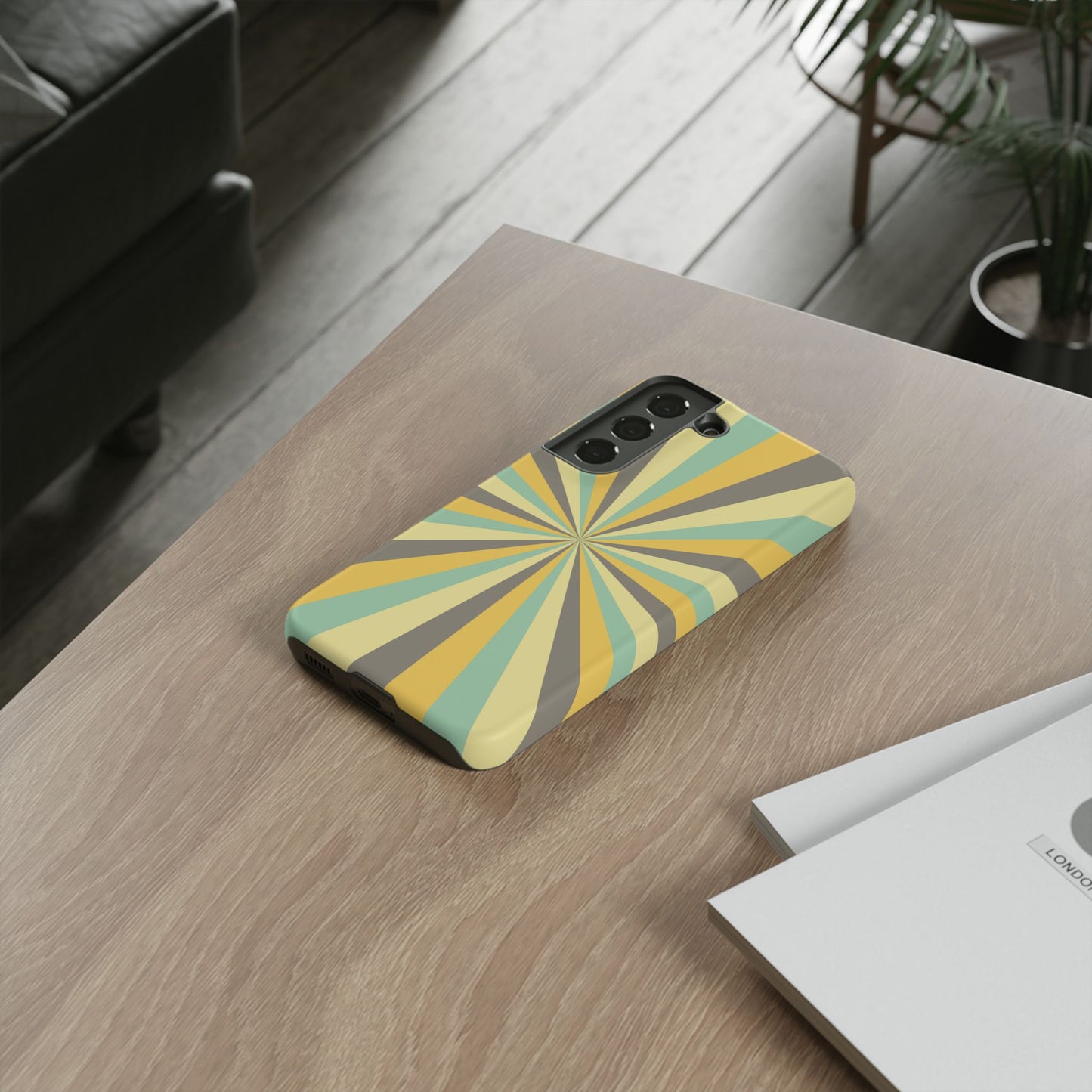 Vintage Sunburst Rays Samsung Galaxy Case – Bold 70s-Inspired Burst in Yellow, Mint, and Gray