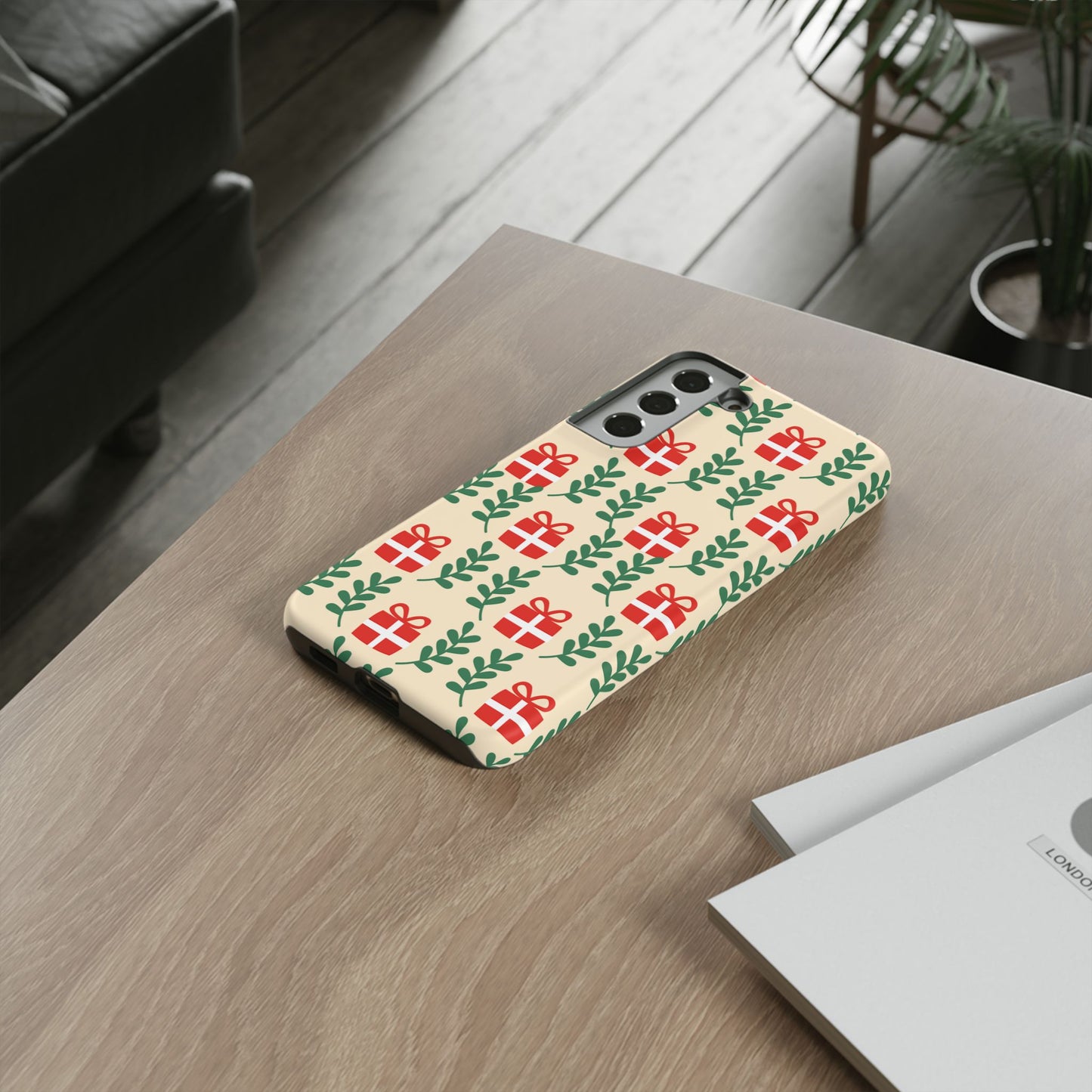 Samsung Galaxy Case: Holiday Cheer – Red Gifts & Green Leaves