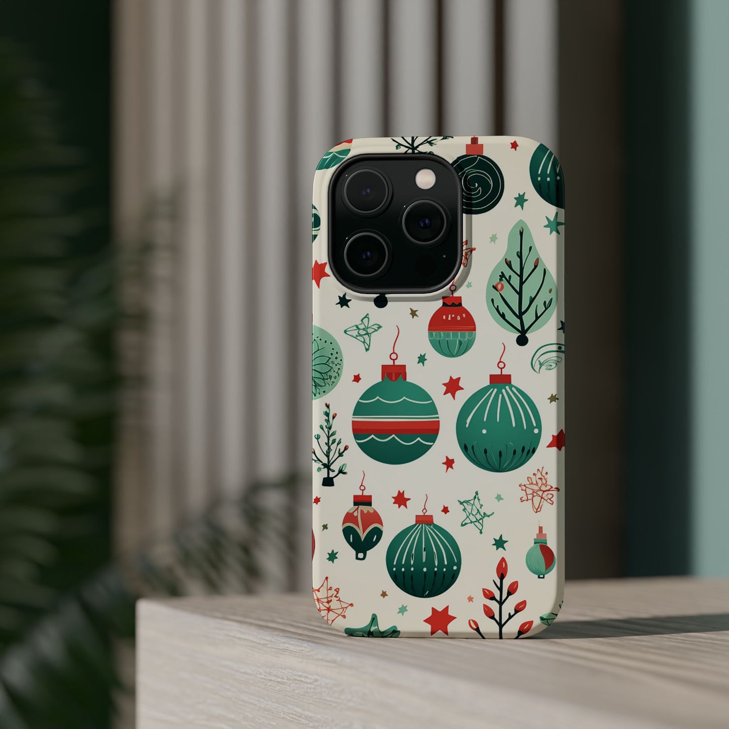 Vintage Christmas Ornaments Pattern – MagSafe iPhone Series Case