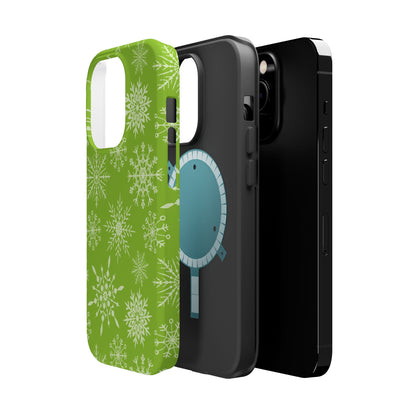 Green Snowflake Pattern – MagSafe iPhone Series Case