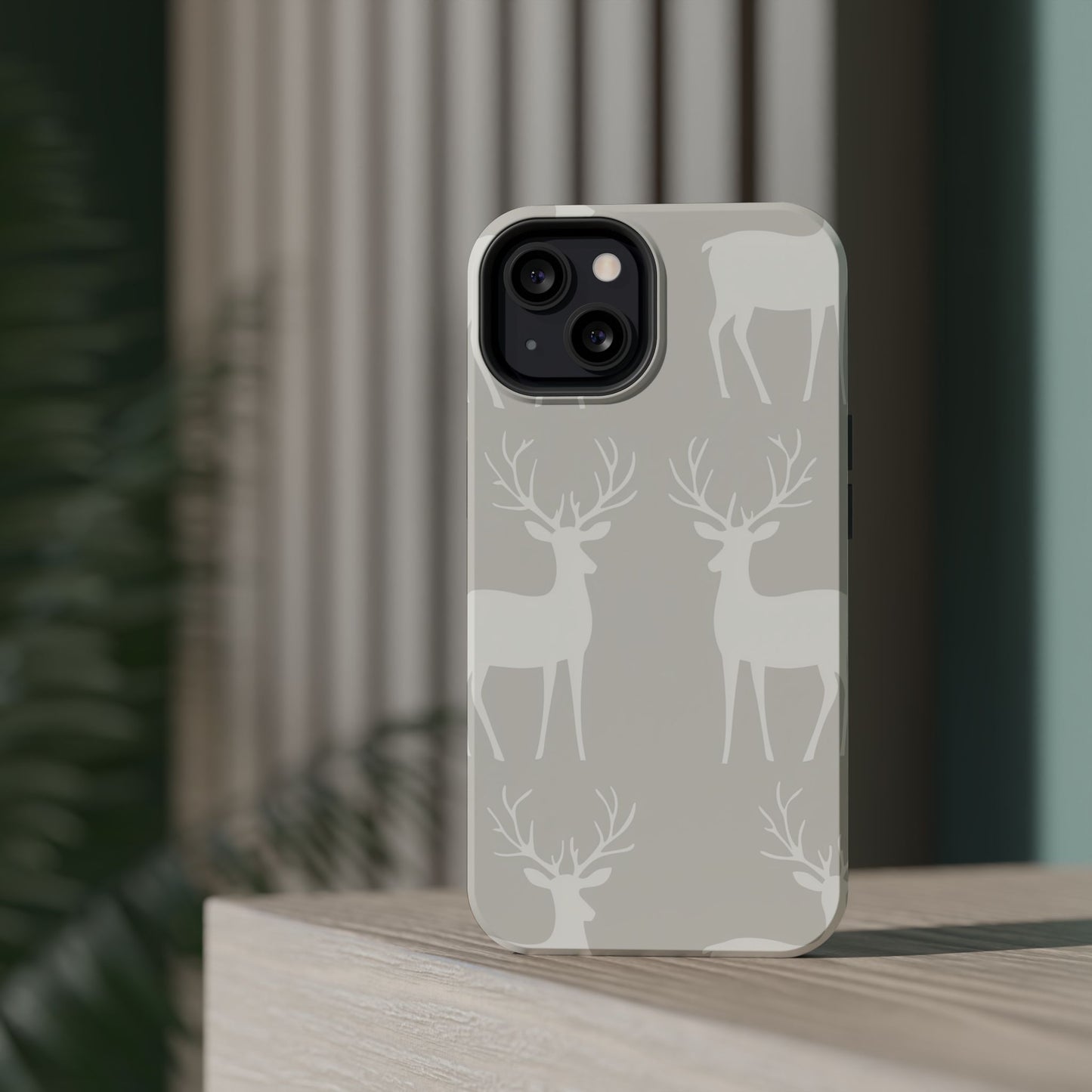 Elegant White Reindeer Pattern – MagSafe iPhone Series Case