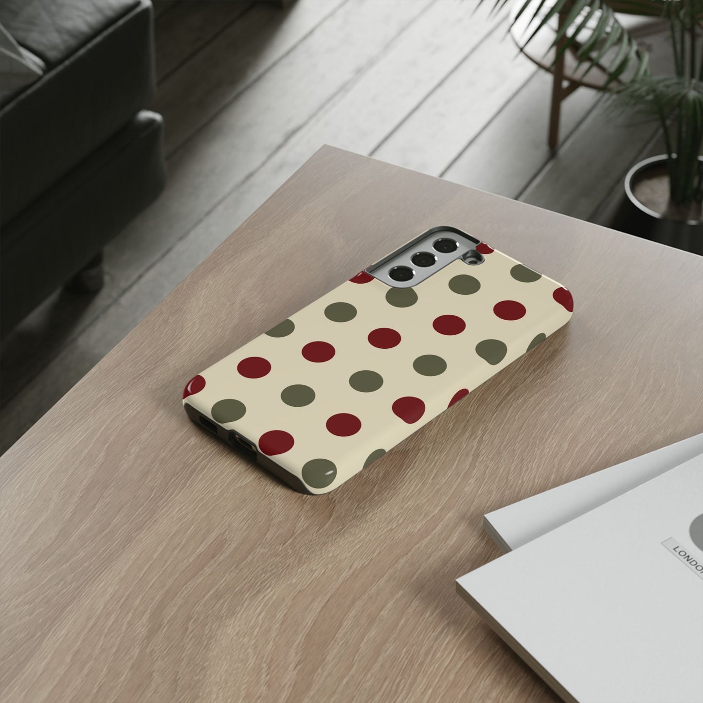 Red & Green Polka Dots on Cream – Samsung Galaxy Case