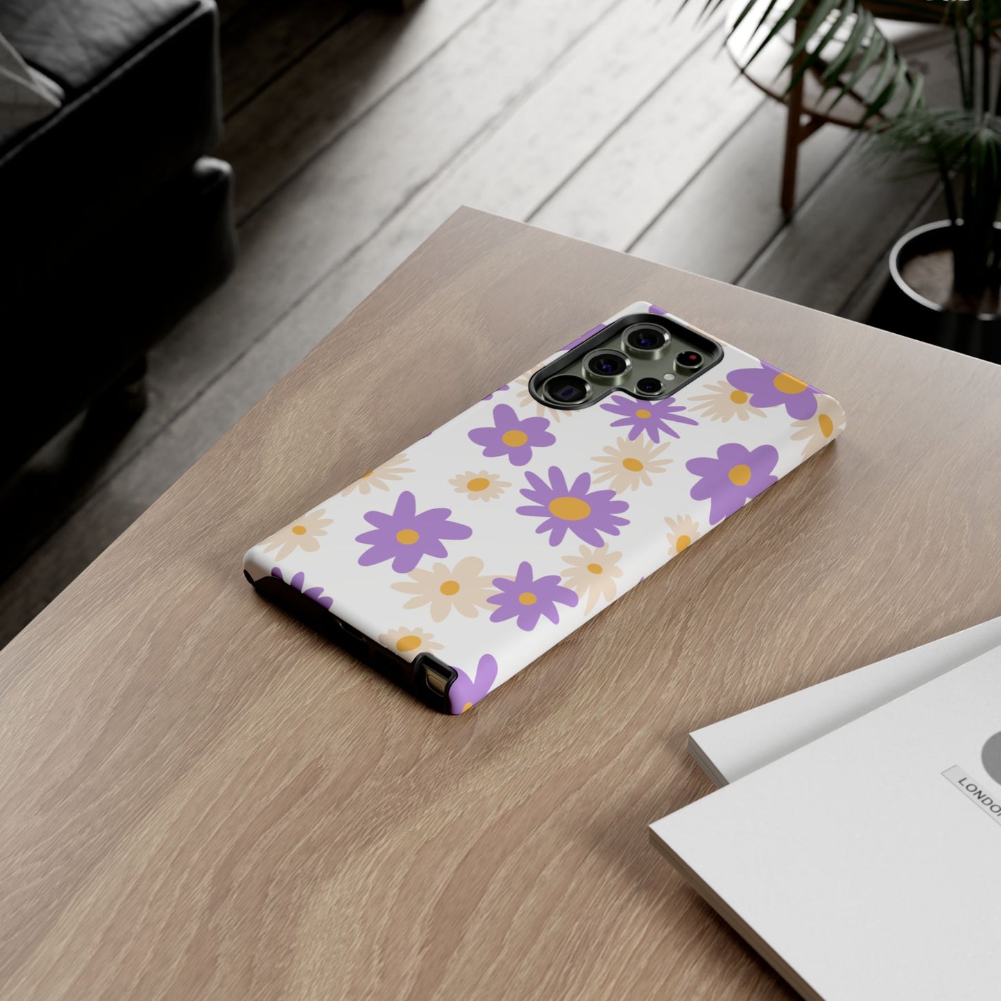 Retro Daisy Flower Samsung Galaxy Case – Pastel Purple & Cream Floral Design with Matte Finish