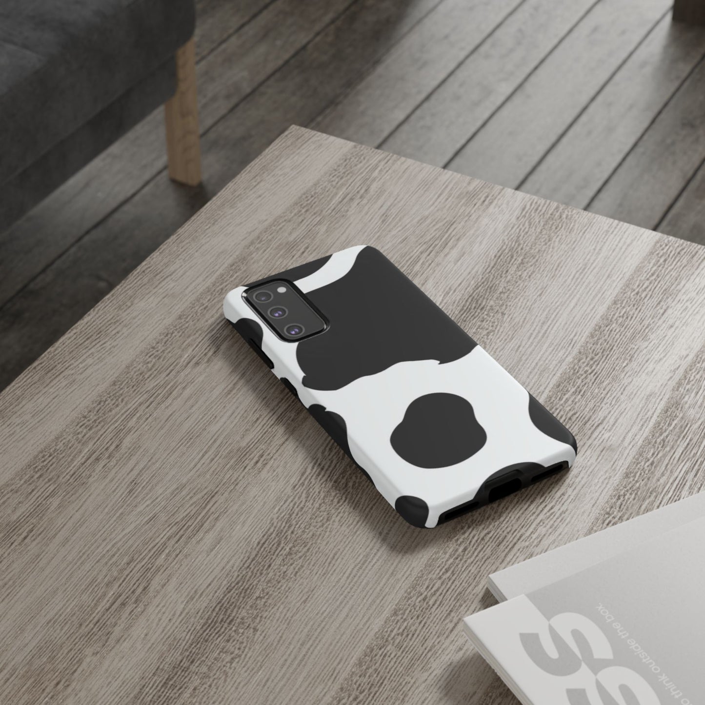 Bold Black and White Cow Print Tough Samsung Galaxy Case – Modern Animal Pattern with Dual-Layer Protection