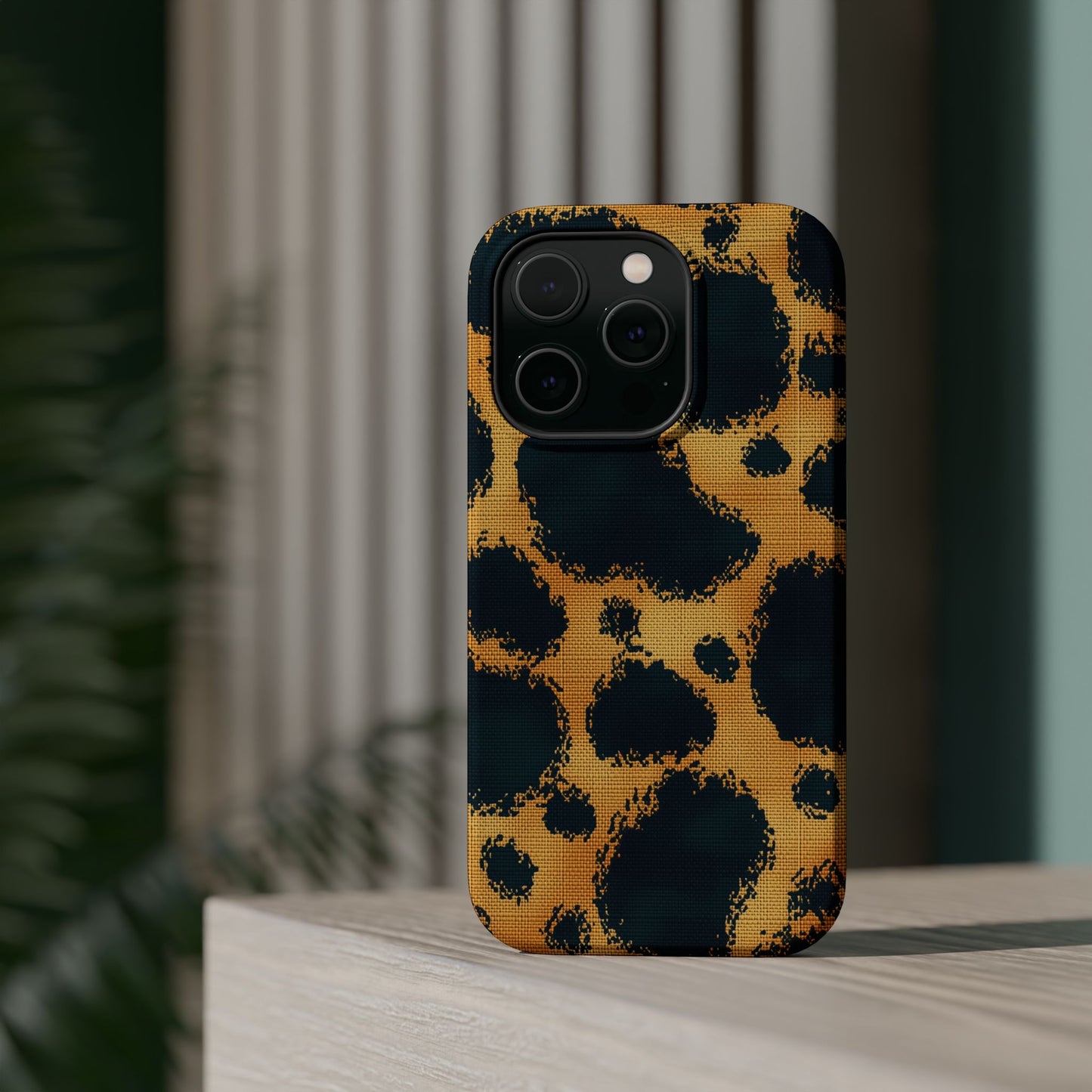 MagSafe iPhone Case: Cheetah Print – Bold & Fierce Design