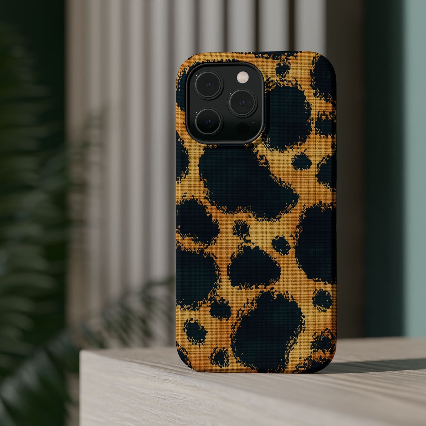 MagSafe iPhone Case: Cheetah Print – Bold & Fierce Design