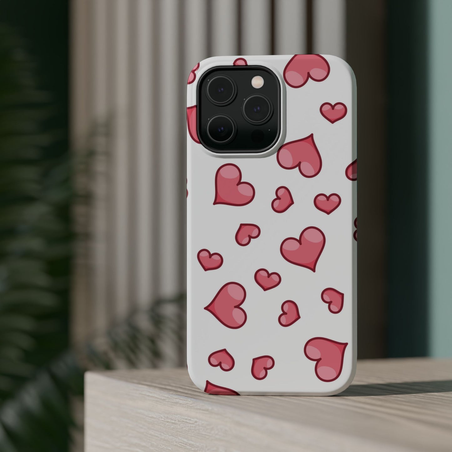 Scattered Hearts MagSafe iPhone Case