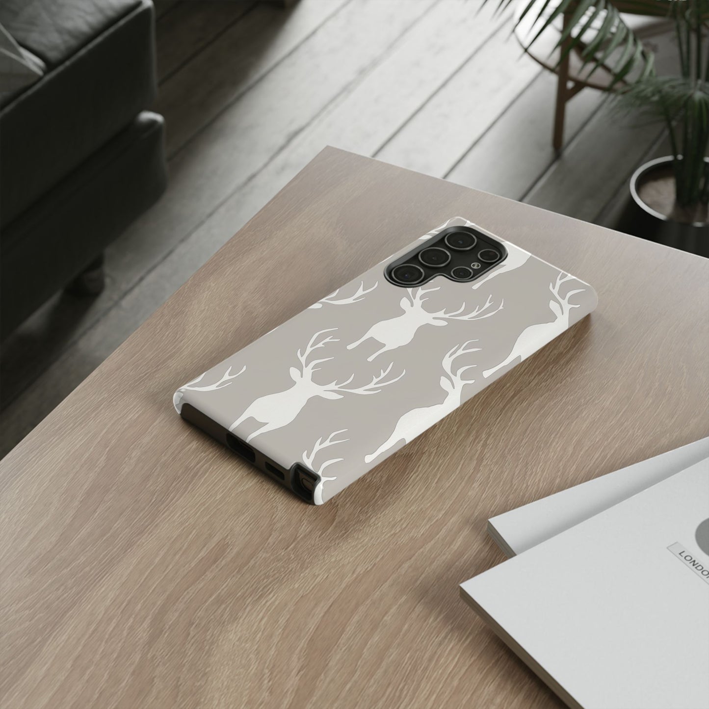 Minimalist Deer Silhouette Pattern – Samsung Galaxy Series Case