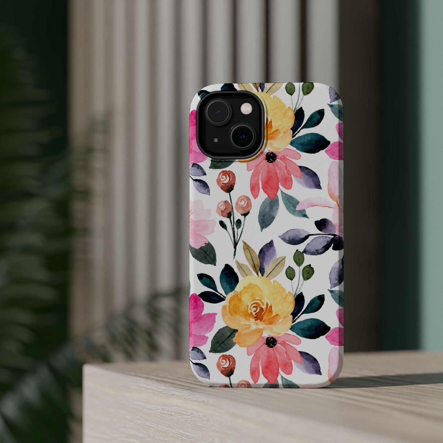 Blossoming Beauty – MagSafe Case with Pastel Floral Watercolor Design