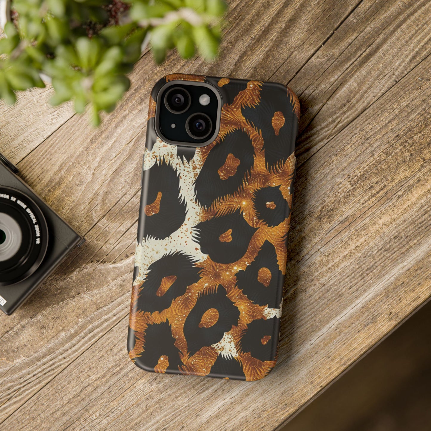 Safari Noir Gold Leopard iPhone Case