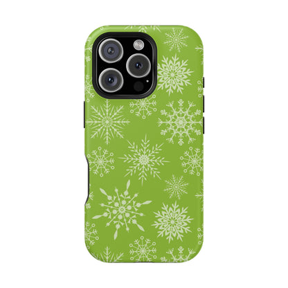 Green Snowflake Pattern – MagSafe iPhone Series Case