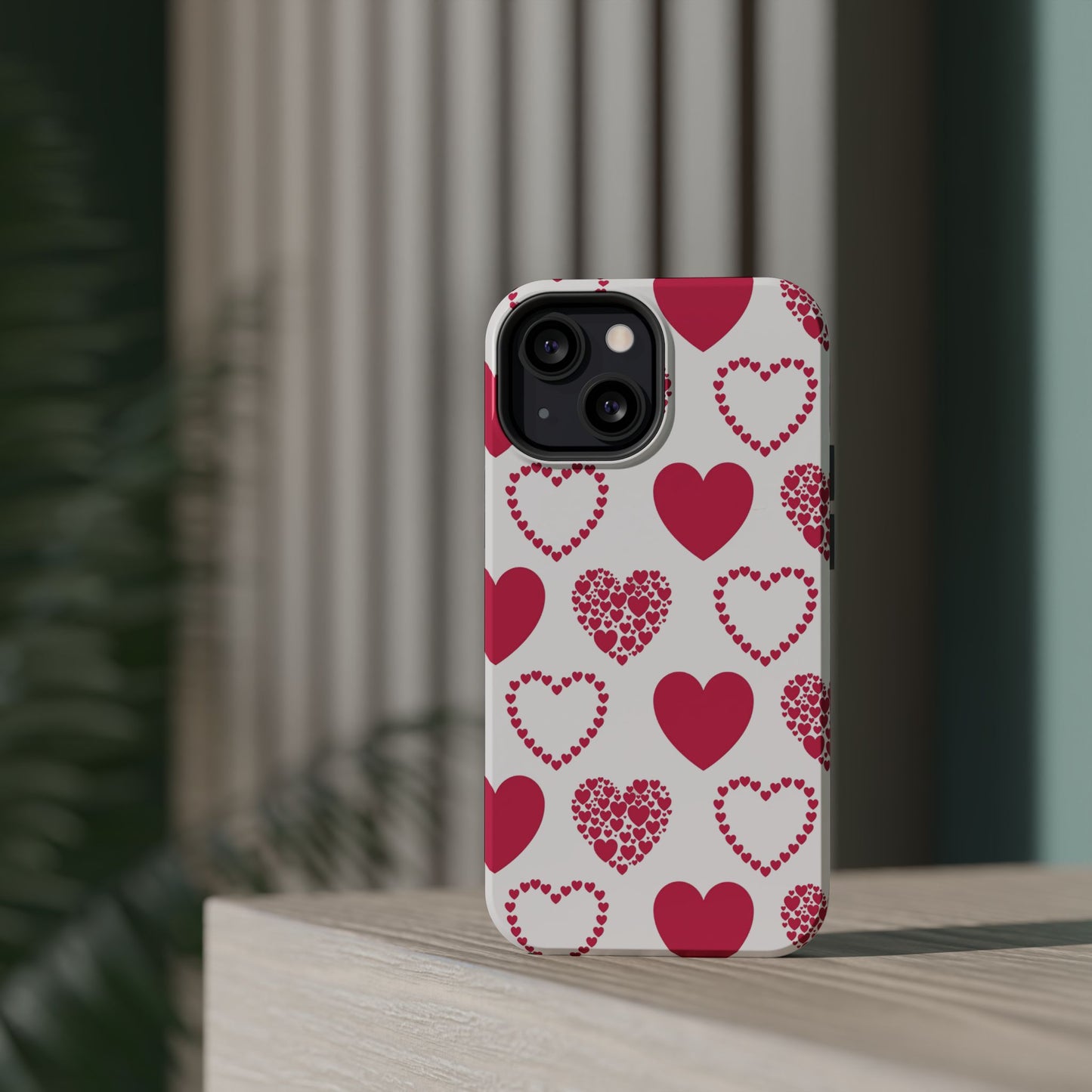 Clustered Pink Hearts MagSafe iPhone Case