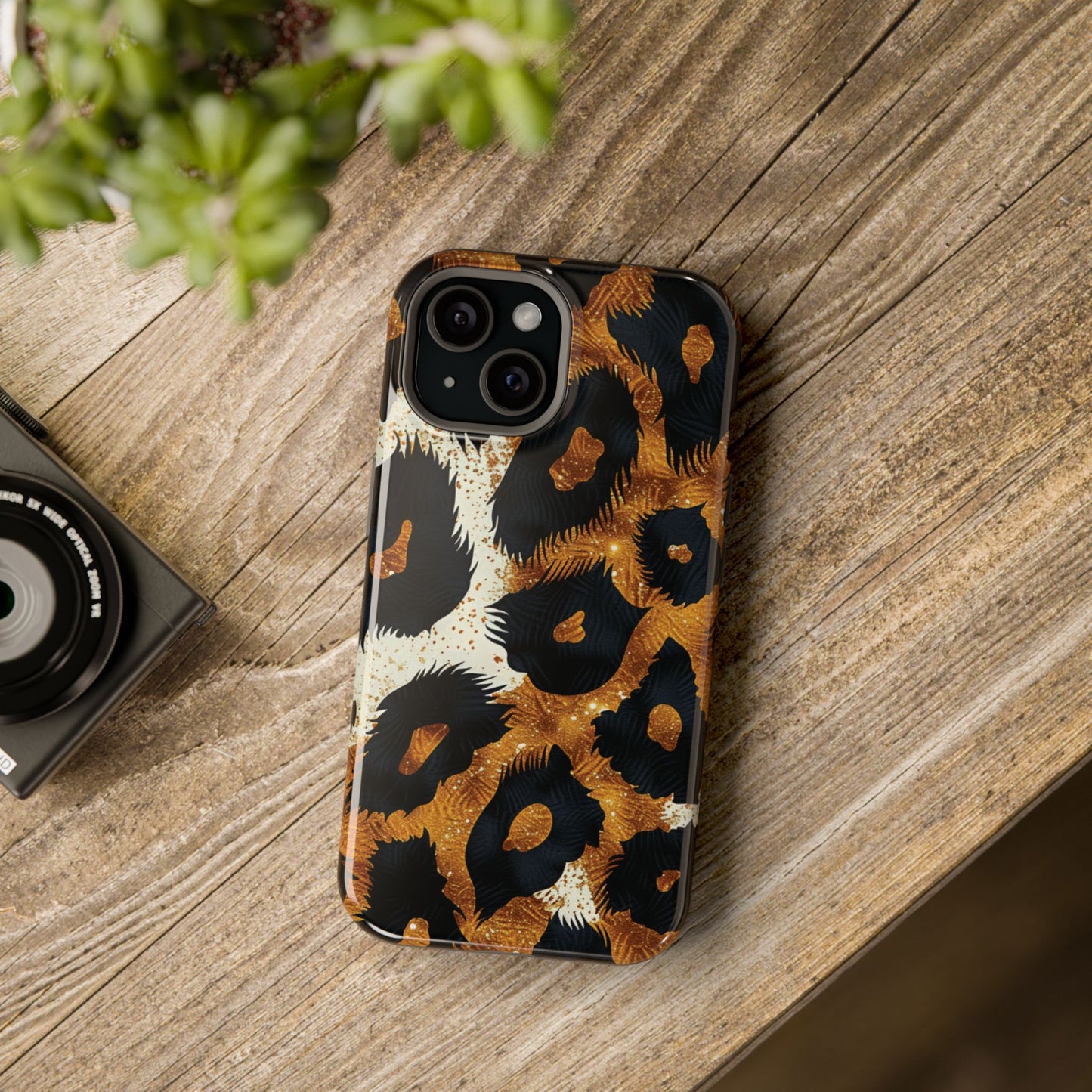 Safari Noir Gold Leopard iPhone Case