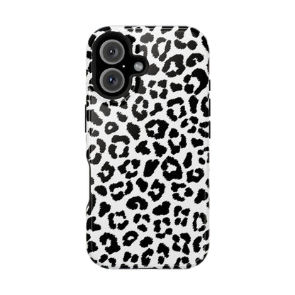 Monochrome Leopard Print Tough MagSafe iPhone Case – Classic Black and White Design with Dual-Layer Protection