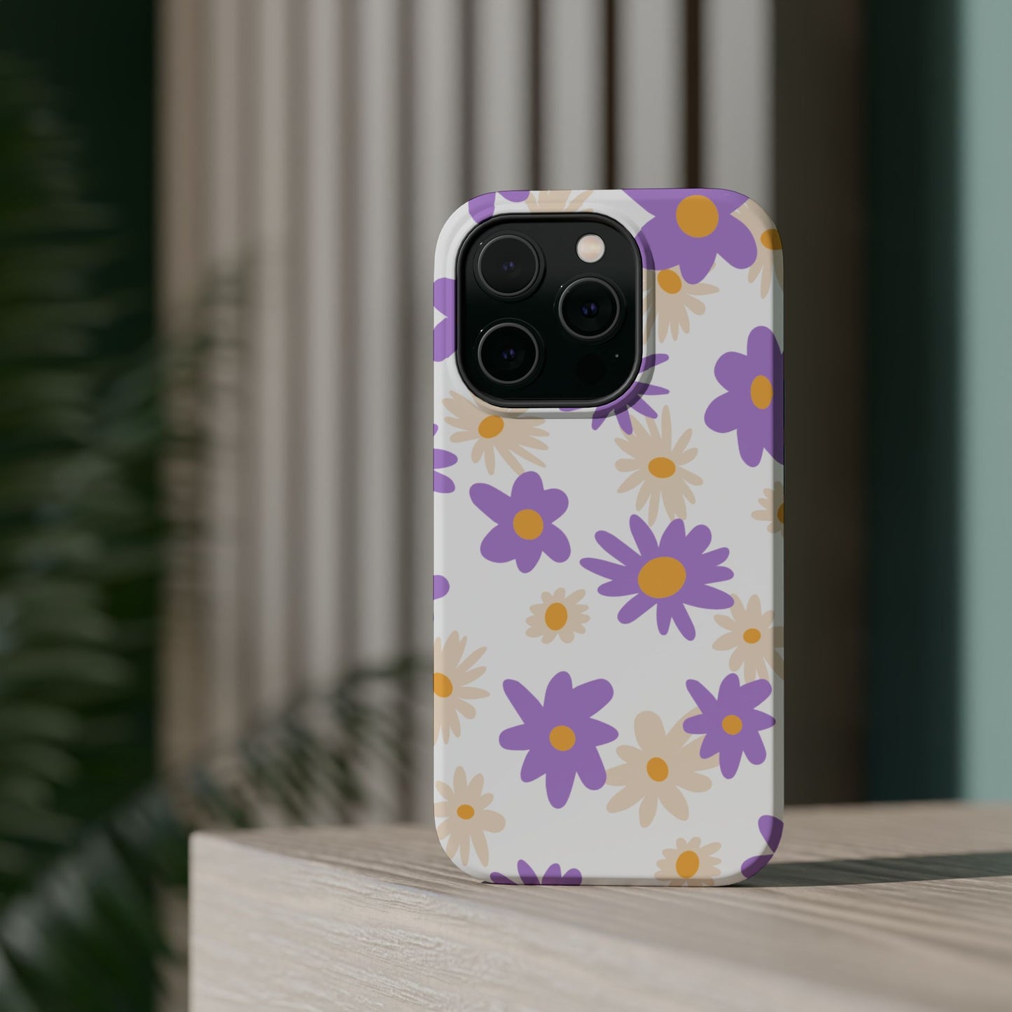 Retro Daisy Flower MagSafe iPhone Case – Pastel Purple & Cream Floral Design with Matte Finish