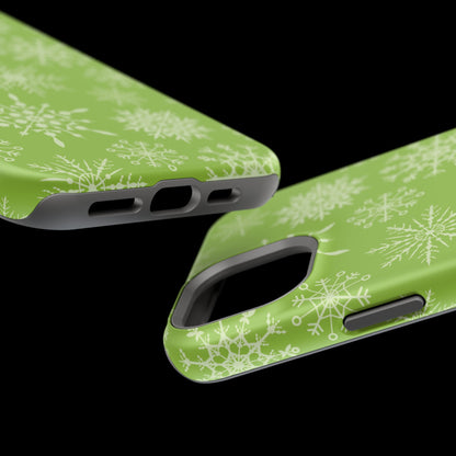 Green Snowflake Pattern – MagSafe iPhone Series Case