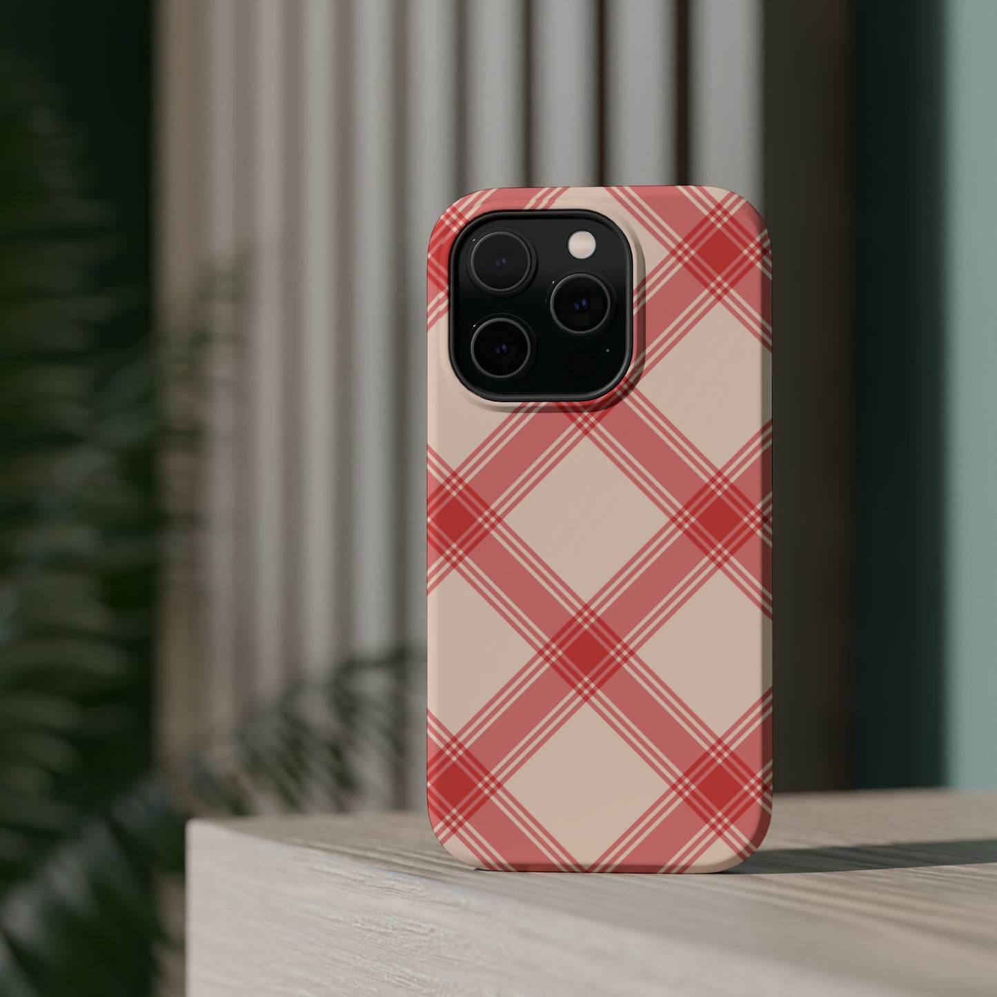 Soft Peachy Red Plaid MagSafe Case