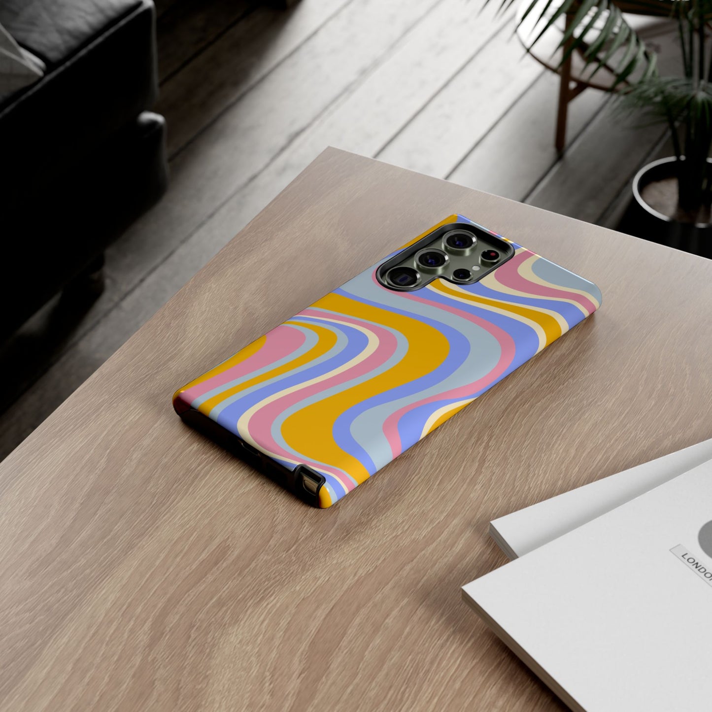 Groovy Pastel Waves Samsung Galaxy Case – 70s-Inspired Design with Dual-Layer Protection