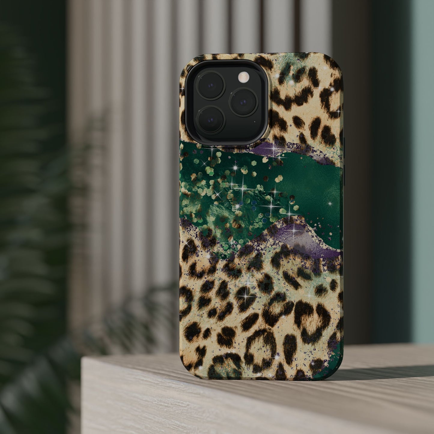 Emerald Glitter Leopard Print - MagSafe iPhone Series Case