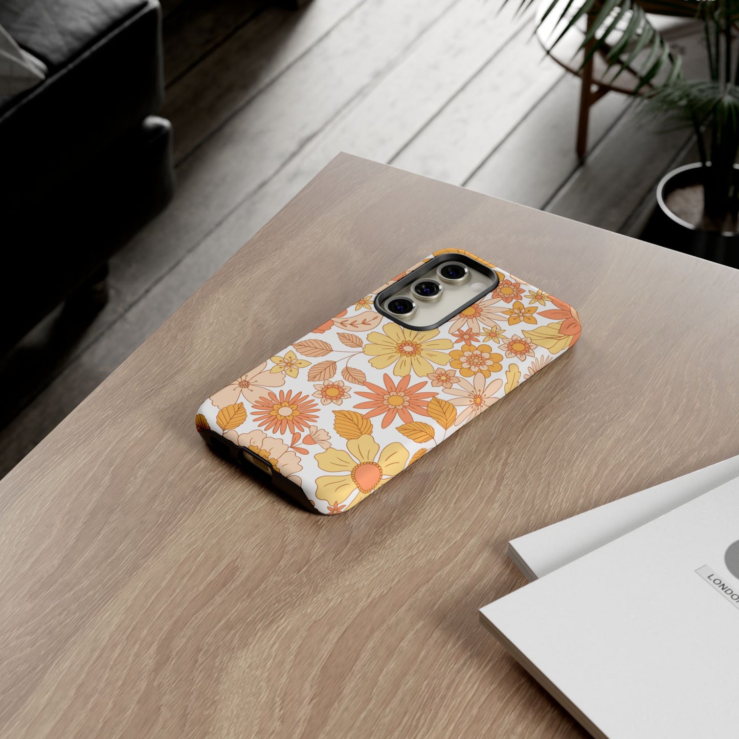 Vintage Floral Bloom Samsung Galaxy Case – Warm Orange & Yellow Retro Flower Design with Matte Finish