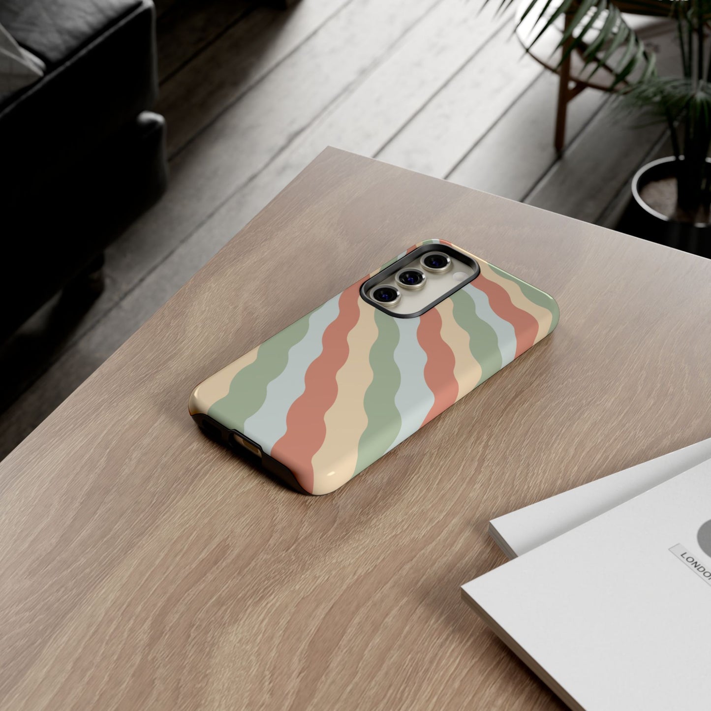 Earthy Retro Waves Samsung Galaxy Case – 70s-Inspired Wavy Stripes in Soft Green, Cream, and Rust