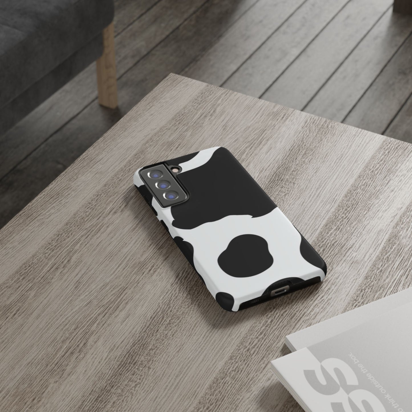 Bold Black and White Cow Print Tough Samsung Galaxy Case – Modern Animal Pattern with Dual-Layer Protection