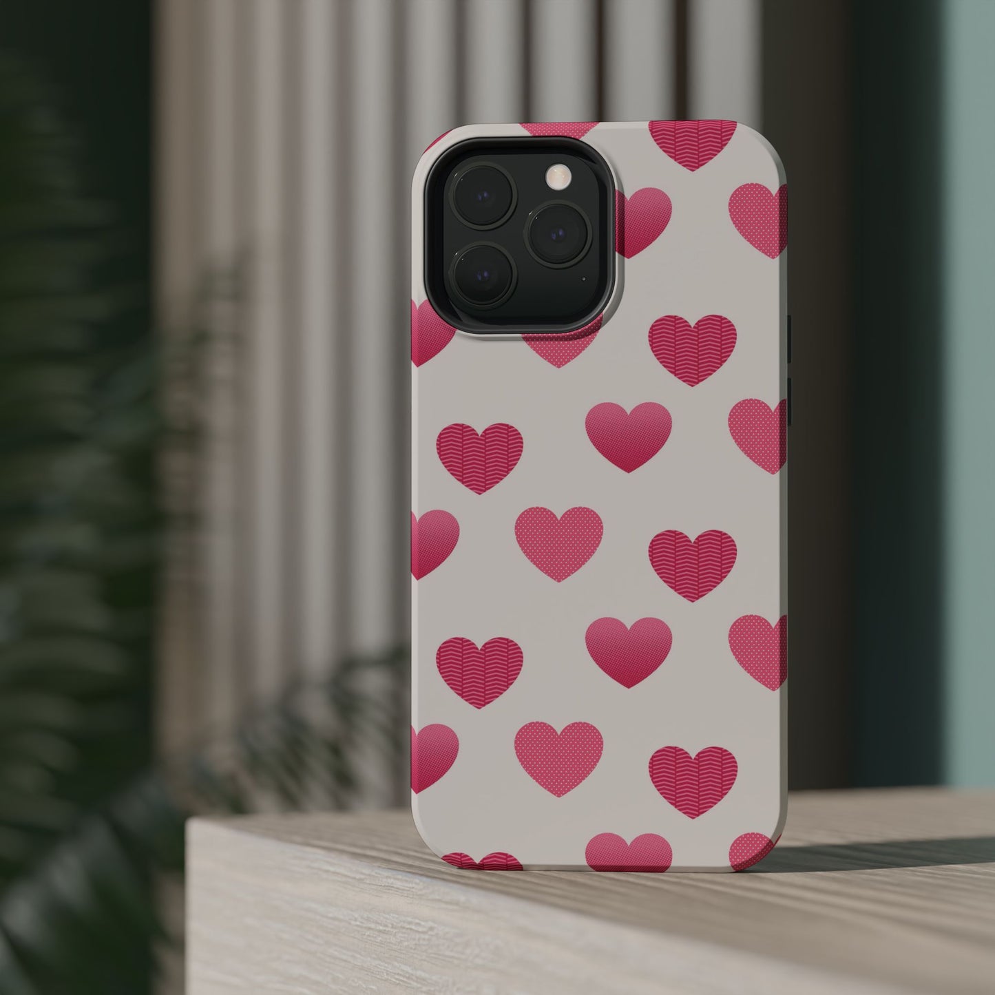 Textured Hearts MagSafe iPhone Case