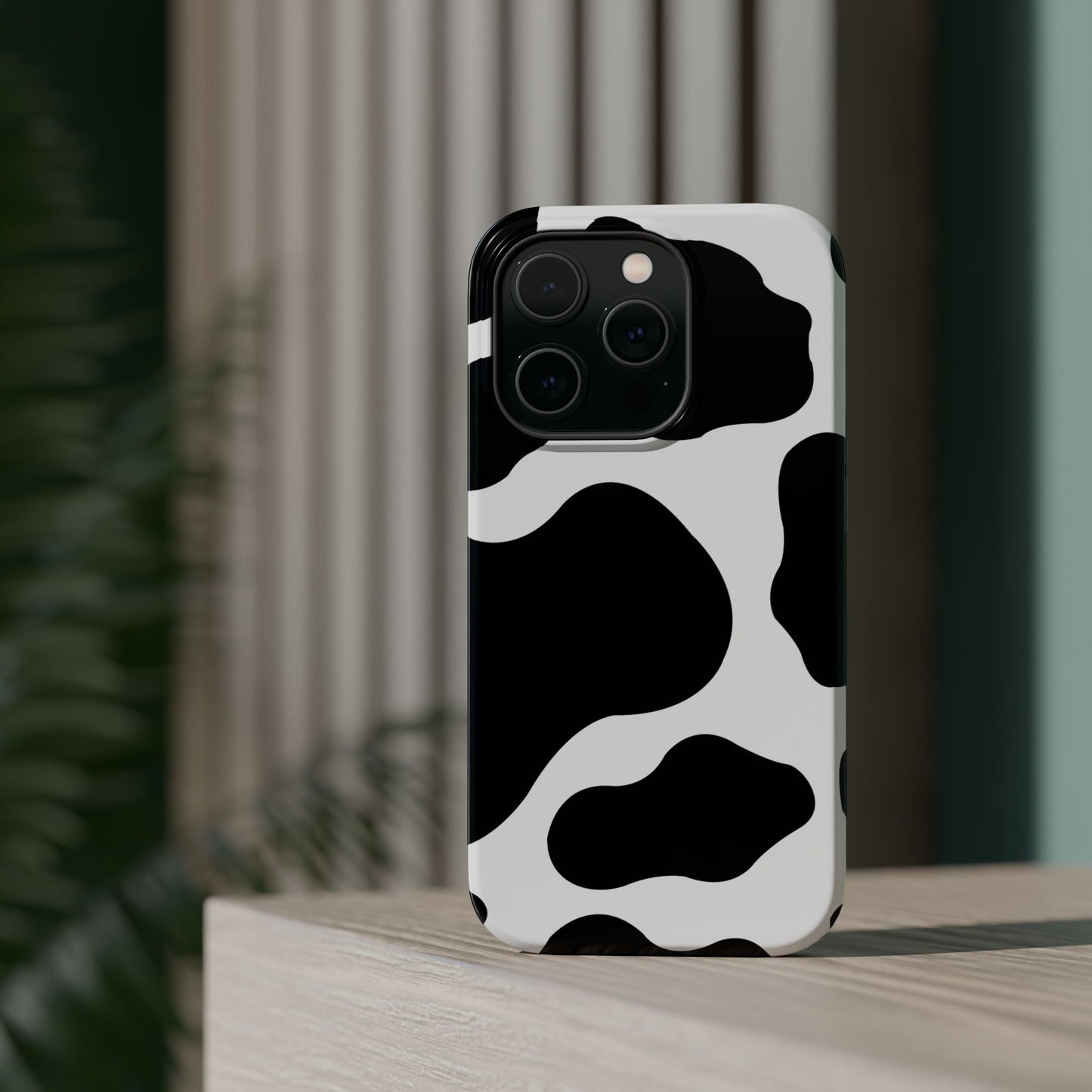 Chic Cow Print Tough Magsafe iPhone Case – Trendy Monochrome Animal Pattern with Dual-Layer Protection