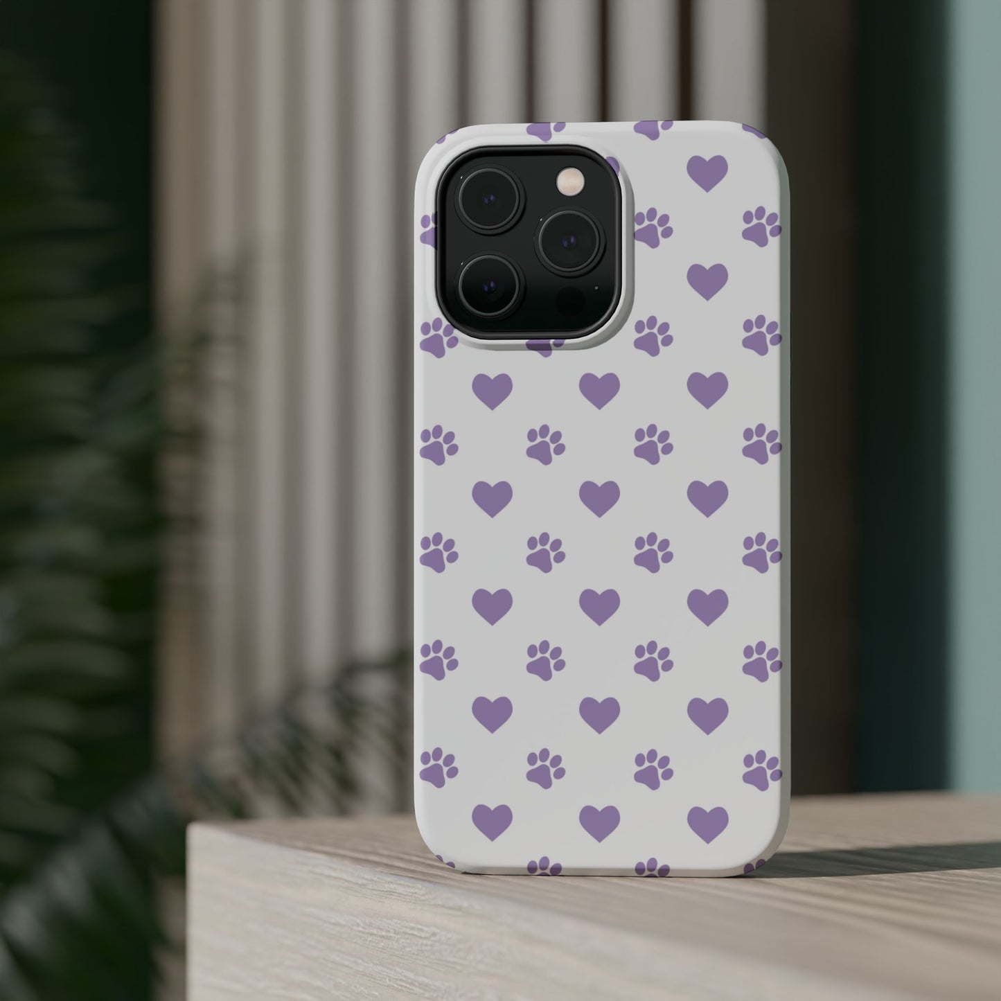 Paw Prints & Hearts – MagSafe iPhone Case with Adorable Pet-Lover Design