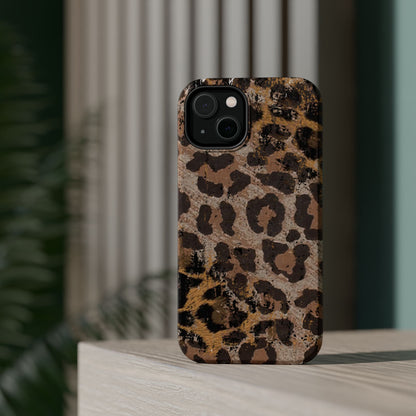 Vintage Distressed Leopard Print - MagSafe iPhone Series Case