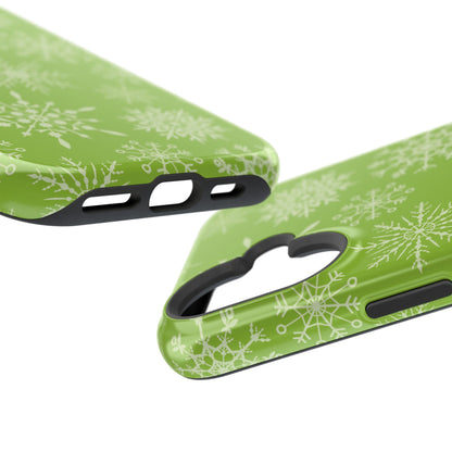 Green Snowflake Pattern – MagSafe iPhone Series Case