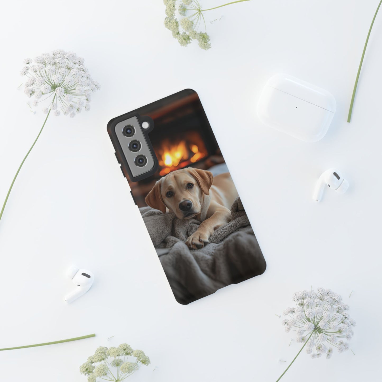 Cozy Golden Retriever by the Fireplace - Samsung Galaxy Case