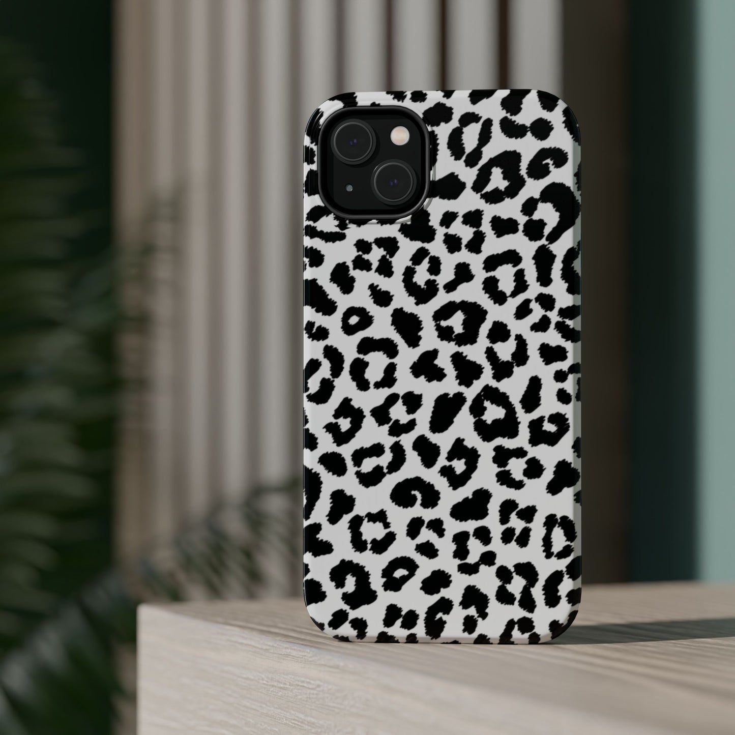 Monochrome Leopard Print Tough MagSafe iPhone Case – Classic Black and White Design with Dual-Layer Protection