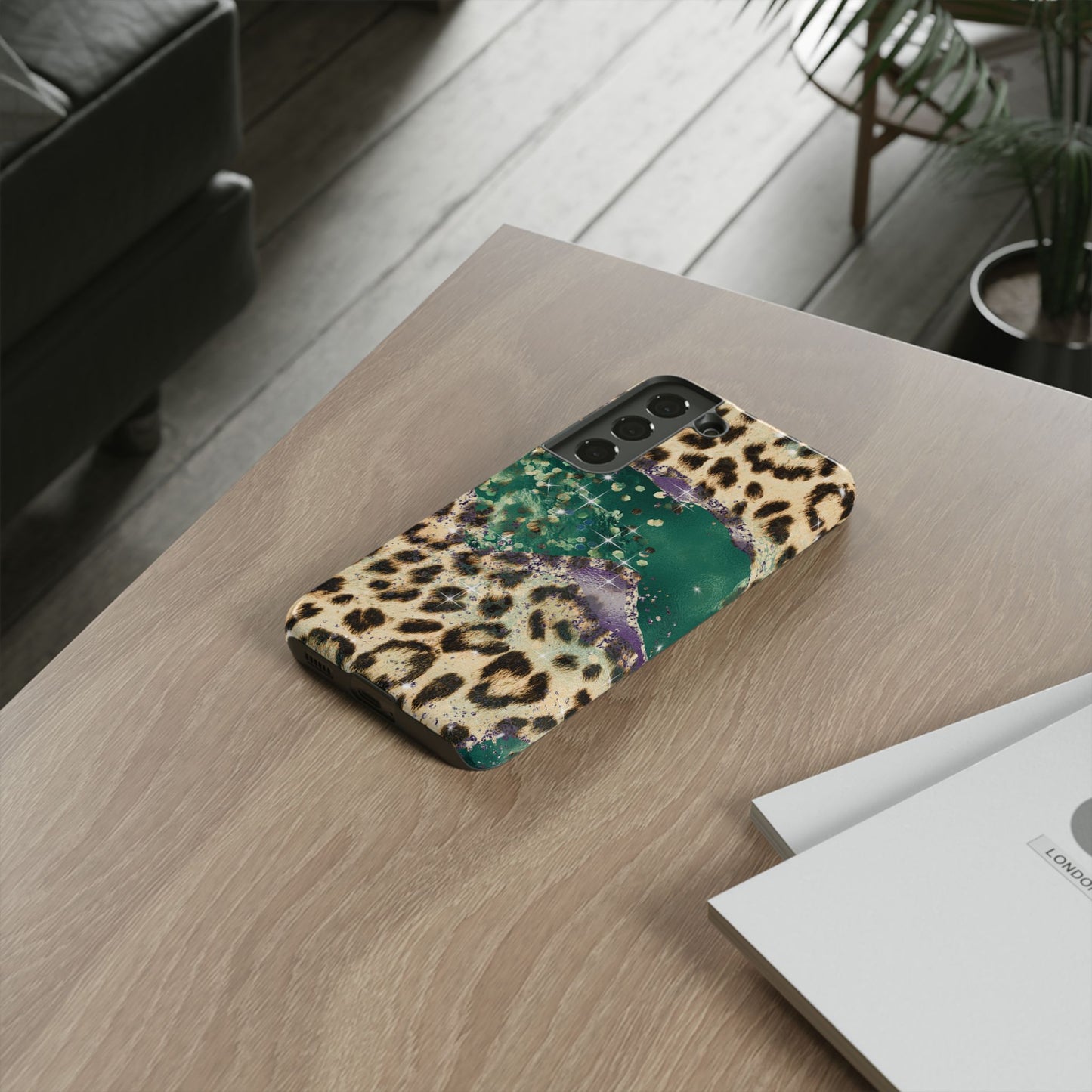 Emerald Glitter Leopard Print - iPhone Series Case