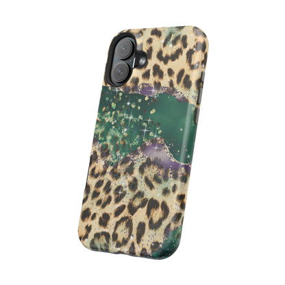 Emerald Glitter Leopard Print - MagSafe iPhone Series Case