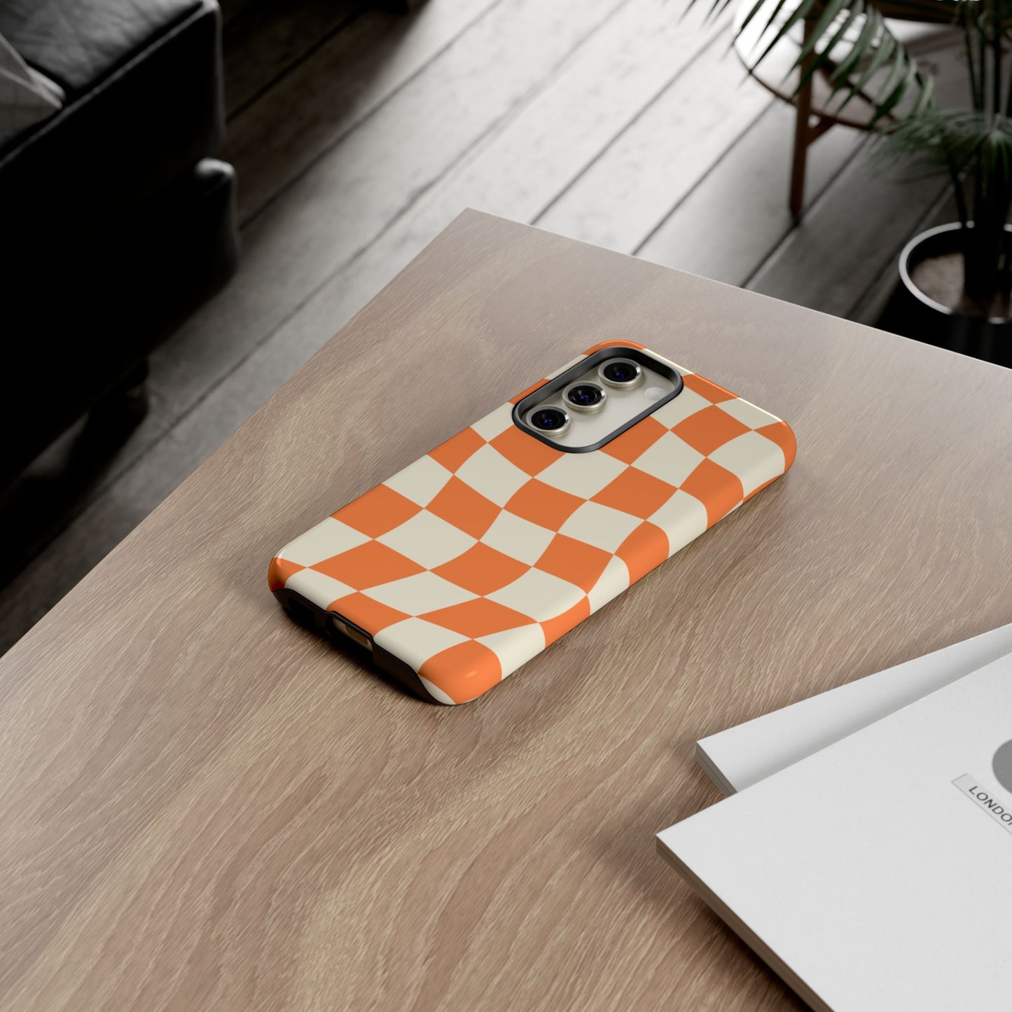 Wavy Retro Checkerboard Samsung Galaxy Case – Shockproof, Matte Finish, Dual-Layer Protection